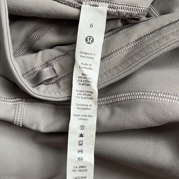 BNWOT - Lululemon Swift Speed High-Rise Tight 28" *Brushed Luxtreme in Gull Grey - Picture 3 of 6